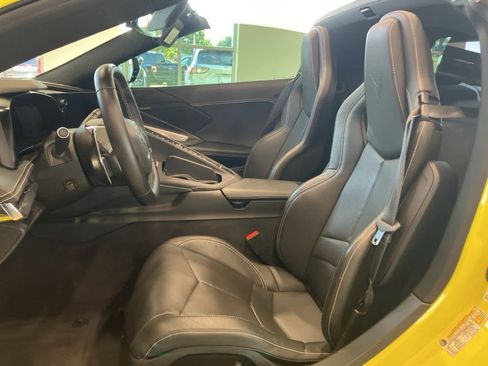 Used 2020 Chevrolet Corvette Stingray Coupe w/ 1LT image 10