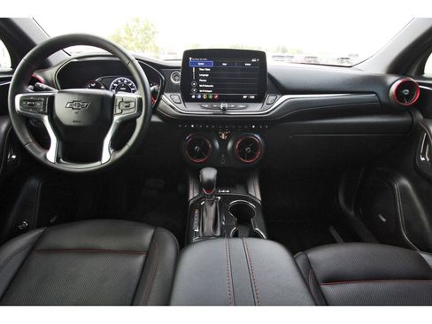 Used 2023 Chevrolet Blazer RS w/ Enhanced Convenience Package image 12