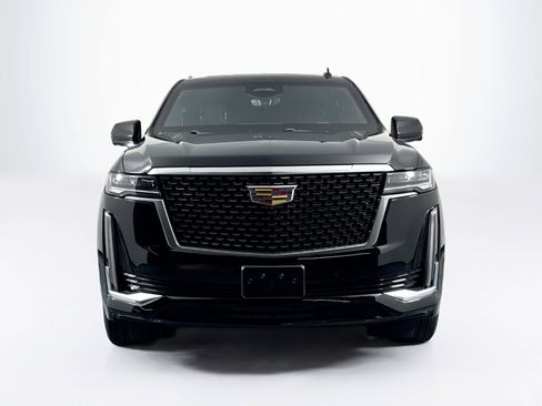 Used 2023 Cadillac Escalade ESV Premium Luxury w/ LPO, Floor Liner Package AWD/4WD image 2