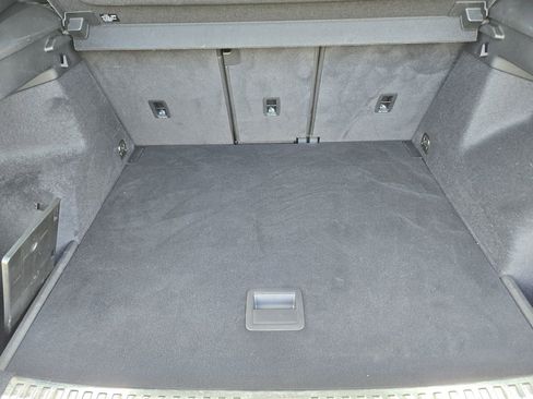 Certified 2025 Audi Q3 2.0T Premium Plus w/ Premium Plus Package image 42