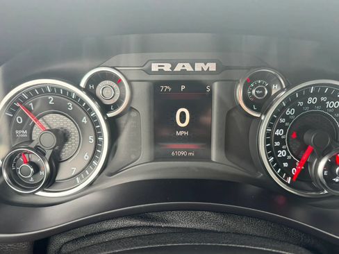 Used 2021 RAM 2500 Big Horn w/ Level 1 Equipment Group AWD/4WD image 19