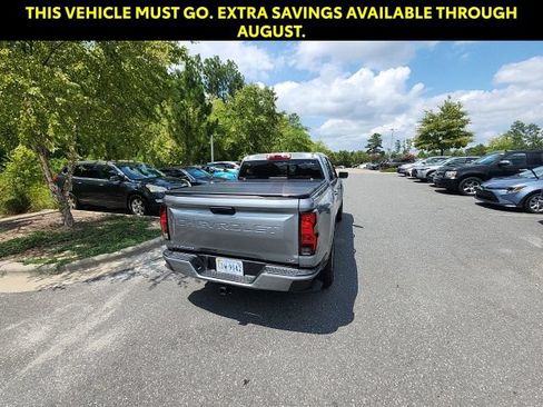 Used 2024 Chevrolet Colorado LT w/ LT Convenience Package II RWD image 12