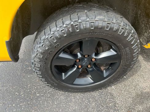 Used 2019 RAM 1500 Express w/ Wheel & Sound Group image 23
