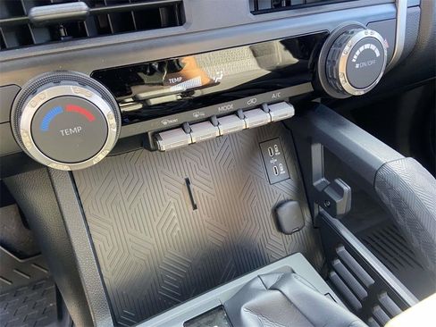 Used 2025 Toyota 4Runner SR5 image 24