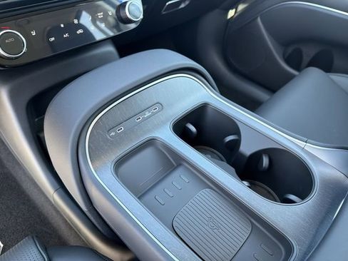 New 2026 Hyundai Palisade SEL FWD image 32