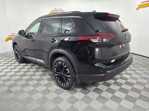 New 2026 Nissan Rogue SV image 3