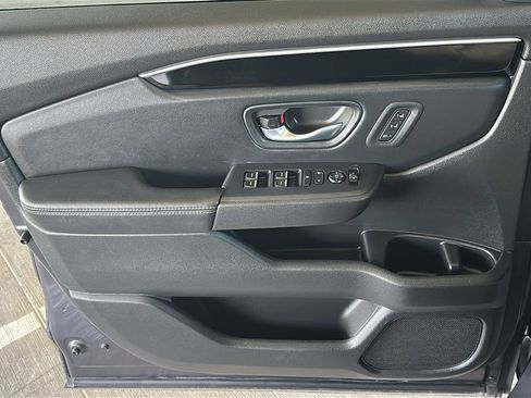 Used 2025 Honda Pilot Touring image 20