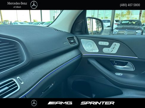 New 2026 Mercedes-Benz GLS 450 4MATIC image 25