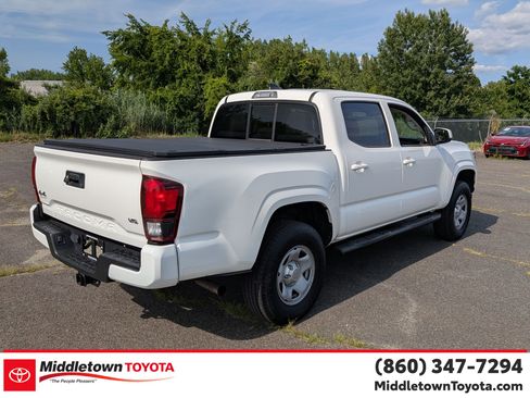 Certified 2022 Toyota Tacoma SR AWD/4WD image 3