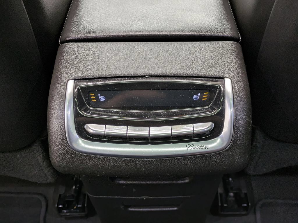 Used 2024 Cadillac XT6 Sport AWD/4WD image 19