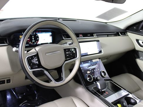 Used 2021 Land Rover Range Rover Velar S AWD/4WD image 7