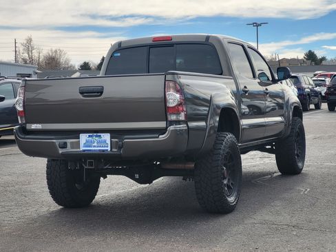 Used 2013 Toyota Tacoma 4x4 Double Cab w/ TRD Sport Pkg image 7