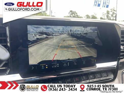 Used 2025 Chevrolet Silverado 2500 ZR2 w/ Technology Package AWD/4WD image 25