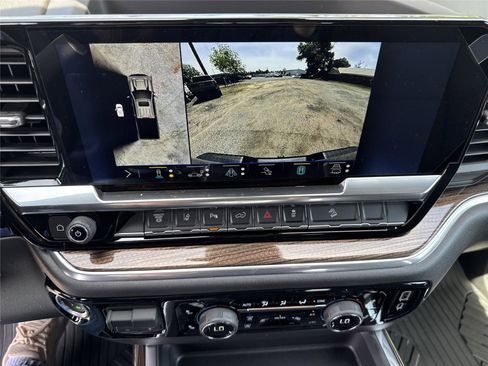 New 2026 Chevrolet Silverado 2500 LT w/ Trail Boss Package AWD/4WD image 19