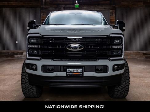 Used 2026 Ford F250 Platinum image 4