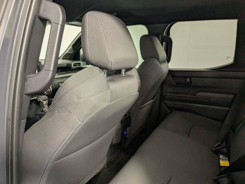 Used 2024 Toyota Tacoma SR5 w/ SR5 Upgrade Package AWD/4WD image 34