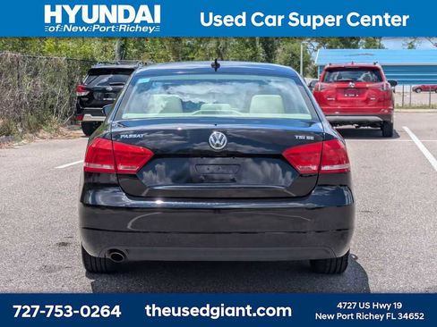 Used 2014 Volkswagen Passat 1.8T SE FWD image 4