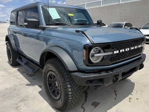 Used 2024 Ford Bronco Wildtrak AWD/4WD image 3