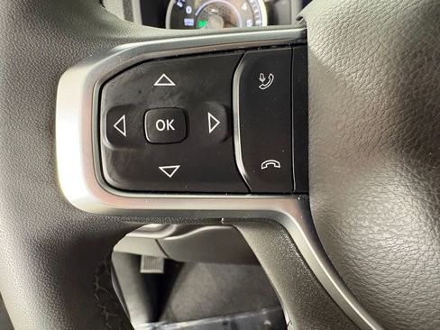 Used 2025 RAM 2500 Big Horn AWD/4WD image 23