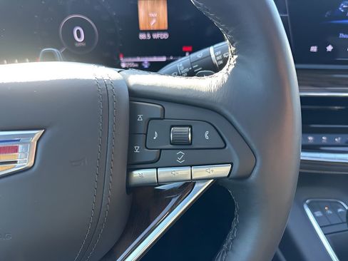 Used 2024 Cadillac Escalade ESV Premium Luxury Platinum image 20