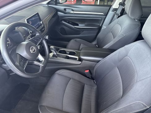 Used 2023 Nissan Altima 2.5 SV image 19