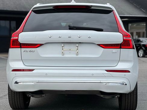 Used 2022 Volvo XC60 T8 Inscription w/ Advanced Package image 6