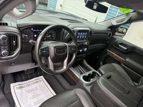 Used 2019 GMC Sierra 1500 Denali w/ Driver Alert Package II AWD/4WD image 9