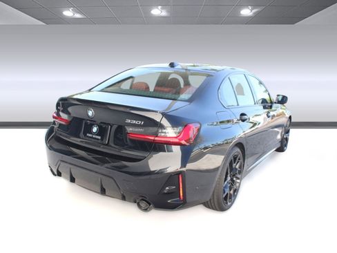 New 2026 BMW 330i xDrive Sedan w/ M Sport Package AWD/4WD image 9