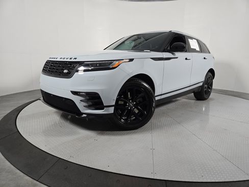 Used 2024 Land Rover Range Rover Velar Dynamic SE image 1