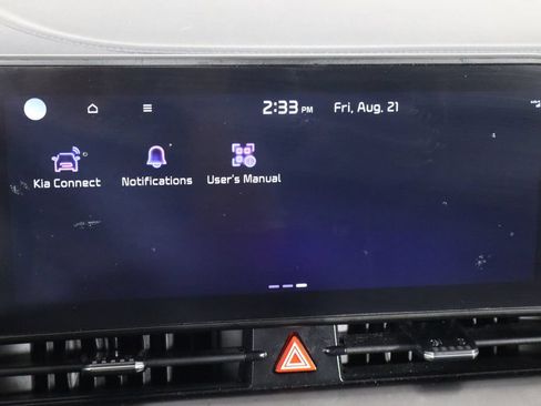 Used 2025 Kia Sportage EX FWD image 33