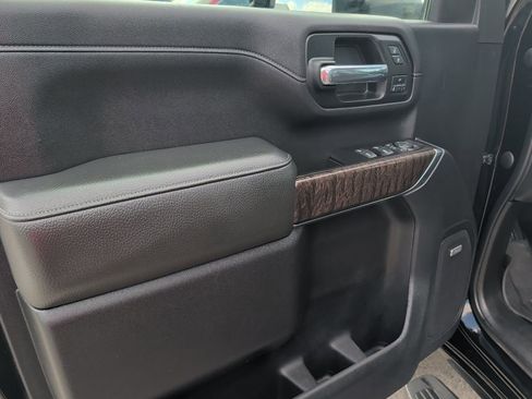 Used 2020 GMC Sierra 2500 Denali w/ Denali Ultimate Package image 16