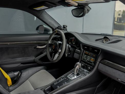 Used 2016 Porsche 911 GT3 RS RWD image 12