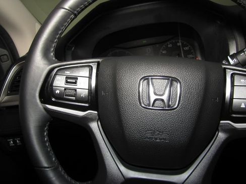 Certified 2025 Honda Odyssey EX-L image 5