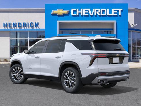 New 2026 Chevrolet Traverse LT w/ Sun and Wheel Package image 5