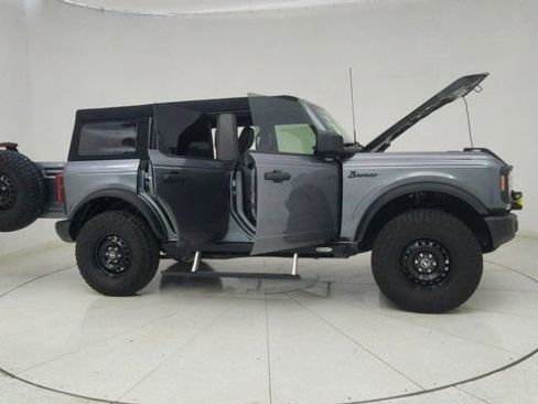 Used 2023 Ford Bronco Black Diamond image 68