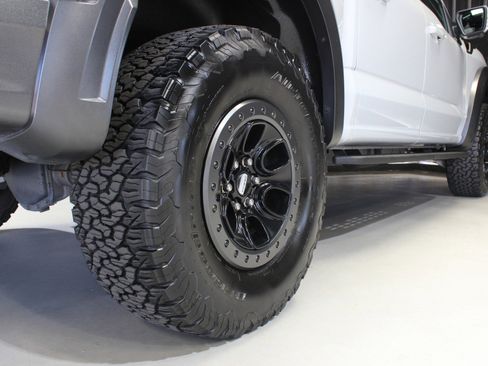 Used 2023 Ford F150 Raptor w/ Raptor Carbon Fiber Package image 23