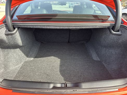 Used 2023 Dodge Charger R/T w/ Plus Group image 4