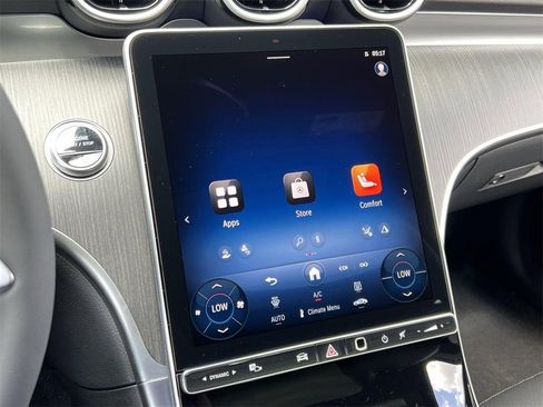 Certified 2025 Mercedes-Benz C 300 4MATIC Sedan image 18