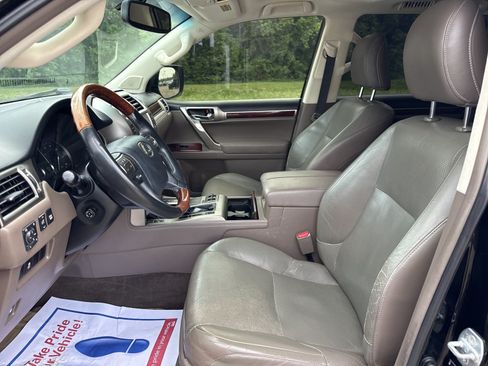 Used 2012 Lexus GX 460 w/ Comfort Plus Pkg AWD/4WD image 11