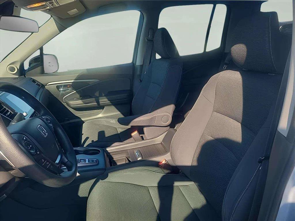 Used 2023 Honda Ridgeline Sport image 15