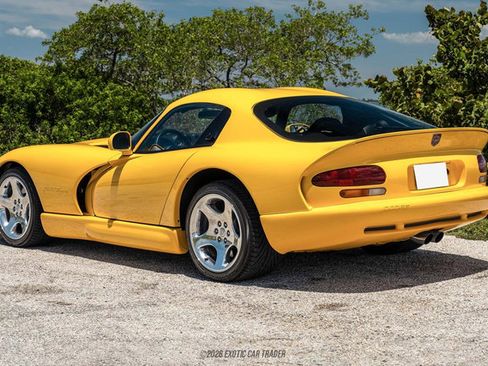 Used 2001 Dodge Viper GTS RWD image 6