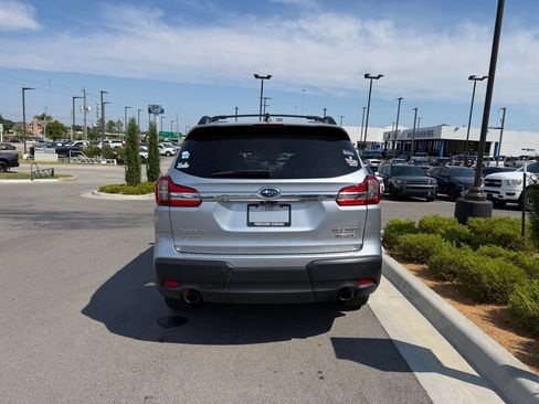 Used 2022 Subaru Ascent Touring w/ Popular Package #2A AWD/4WD image 7