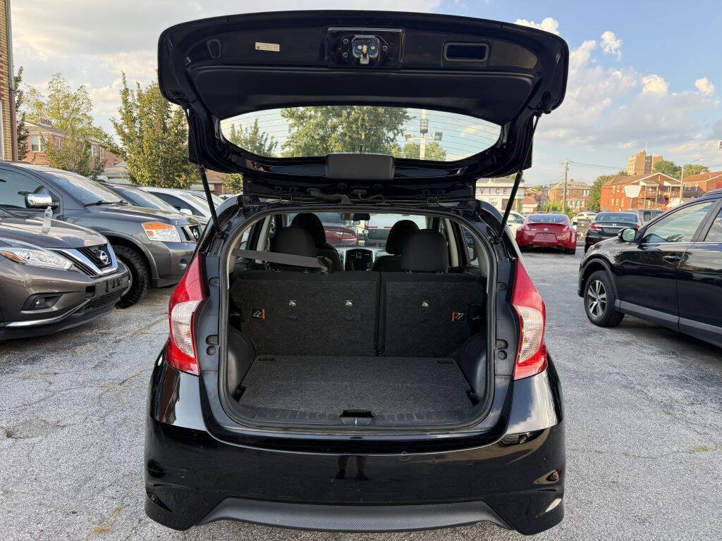 Used 2018 Nissan Versa Note SV FWD image 8