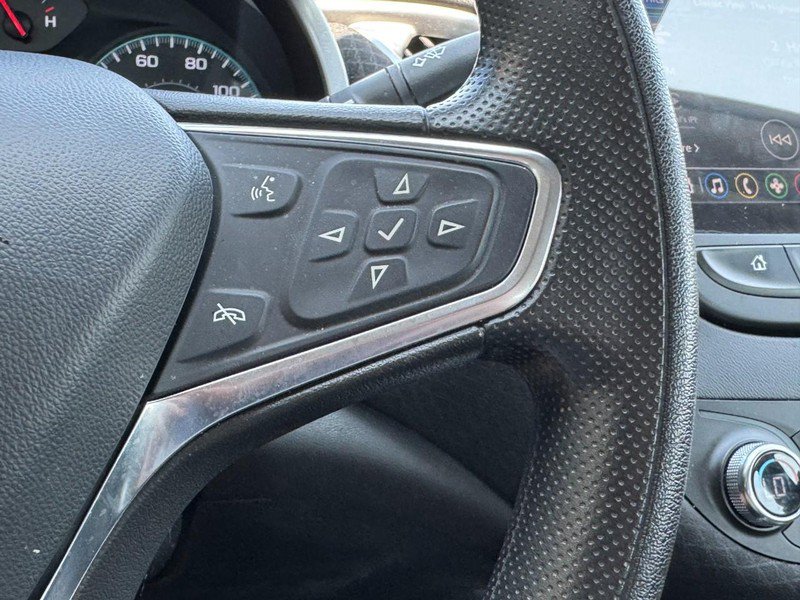 Used 2025 Chevrolet Malibu LT FWD image 17