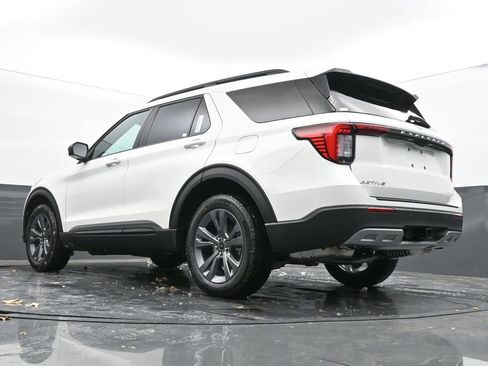 New 2026 Ford Explorer Active w/ Active Comfort Package image 46
