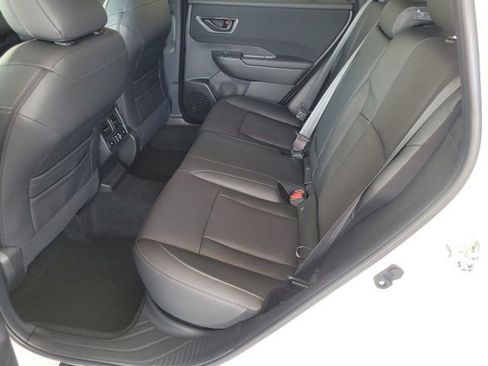 New 2026 Subaru Outback Limited AWD/4WD image 10