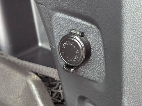 Certified 2025 Subaru Outback AWD/4WD image 25