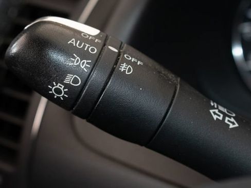 Used 2017 INFINITI QX80 4WD w/ Deluxe Technology Package image 29