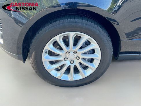 Used 2019 Land Rover Range Rover HSE AWD/4WD image 41