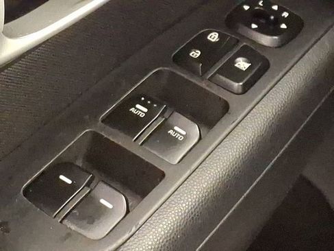 Used 2014 Kia Soul Base image 23